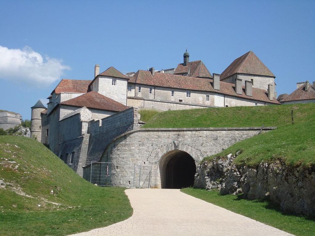Le château de Joux