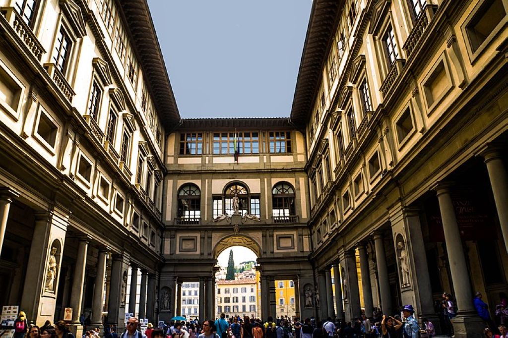 Florence Italy Uffizi Museum  panoramio  Galerie Des Offices