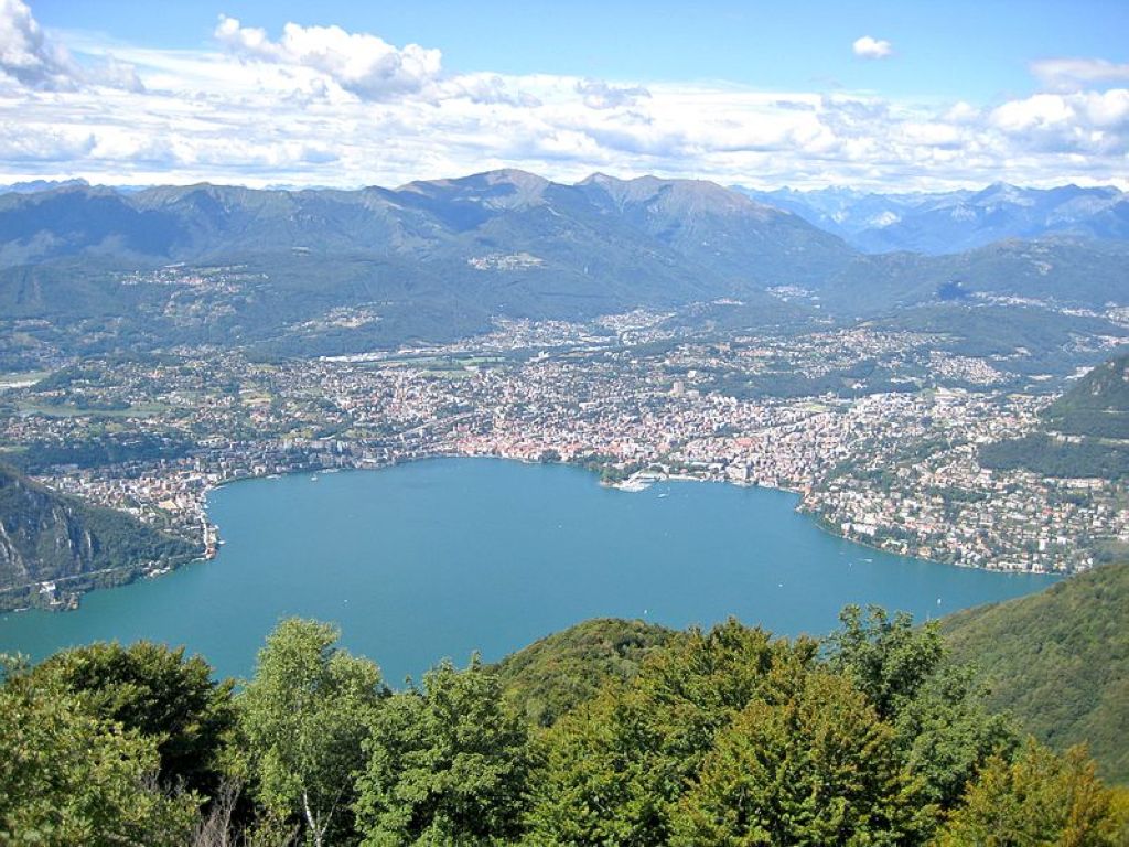 Vue deLugano depuis le sommet de Sighignola Ville Lugano