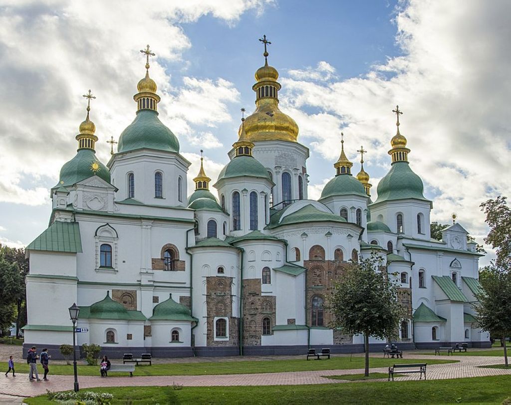 Sophia Cathedral Kyiv Kiev  Cathédrale SainteSophie Et Ensemble Des Bâtiments Monastiques Et Laure De KievoPetchersk