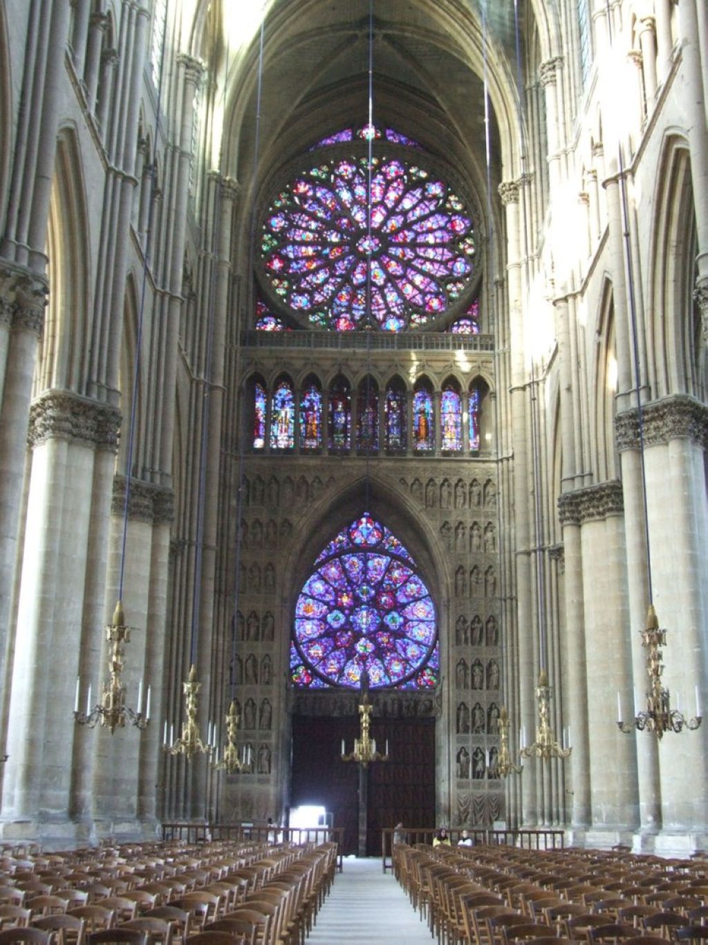 Reims Cathedrale Notre Dame interior Cathédrale De Reims