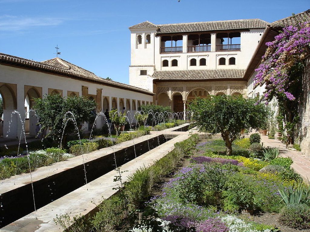 Generalife Garden Alhambra Generalife Et Albaicin