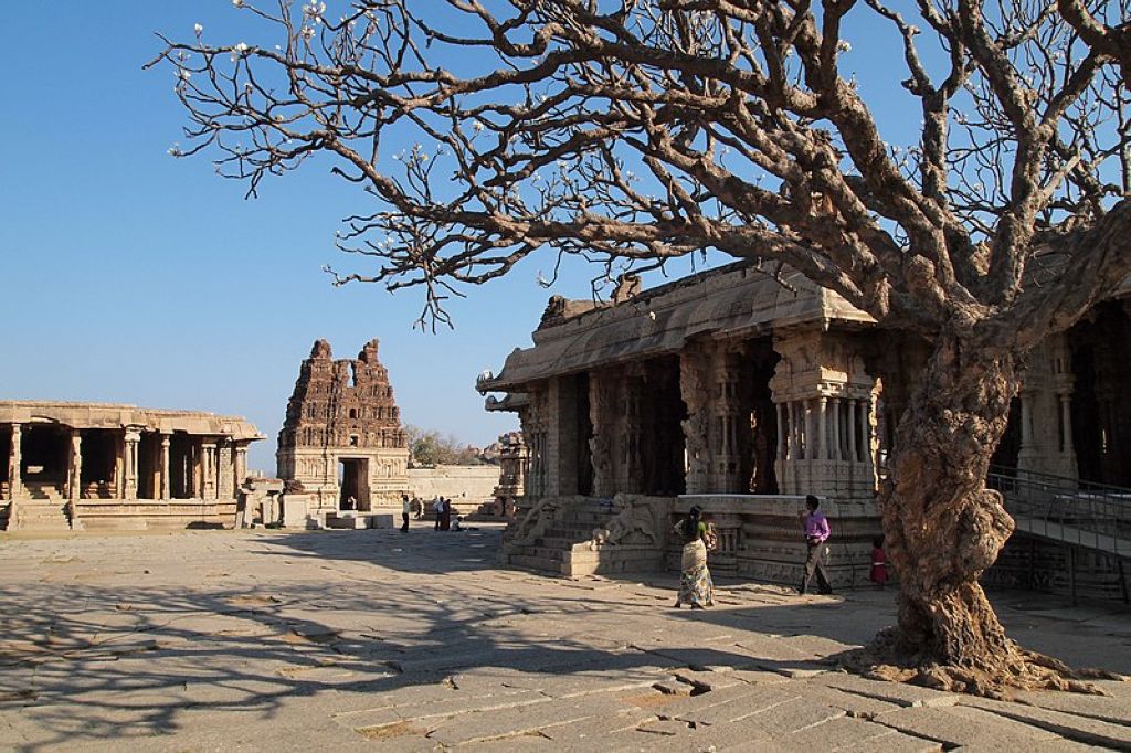 Hampi Vittala Temple Overview India Village Et Ruines De Hampi