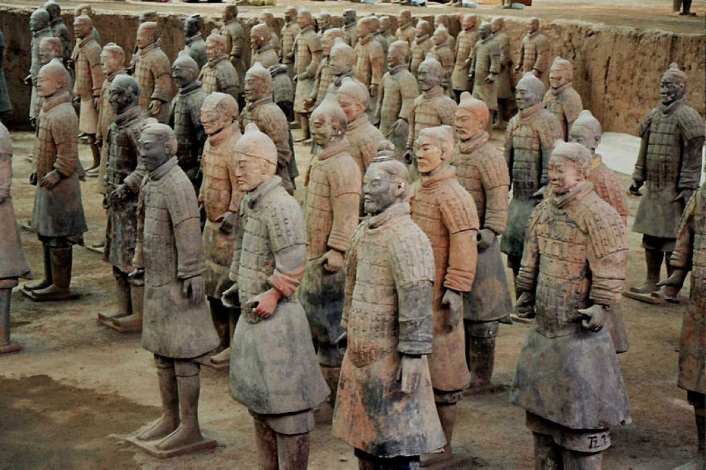 Guerriers de terre cuite détail Xian Larmée De Terre Cuite