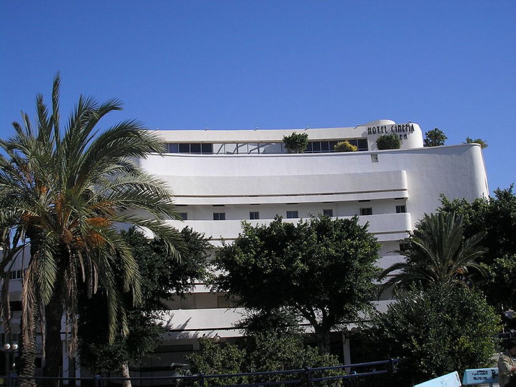 Sinema Hotel  Ville Blanche De Tel-Aviv - Le Monument Moderne