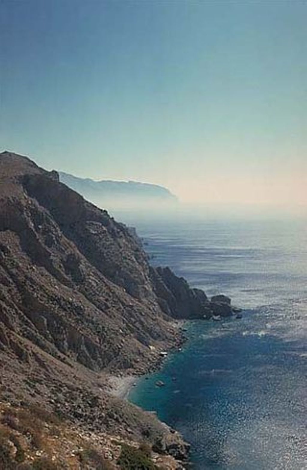La falaise sud dAmorgós Ile Damorgos