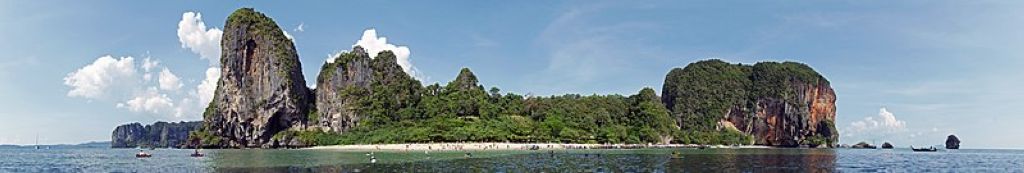 Panorama de la plage de Phra Nang à Railay Bay ville de Krabi en Thaïlande Plage De Krabi