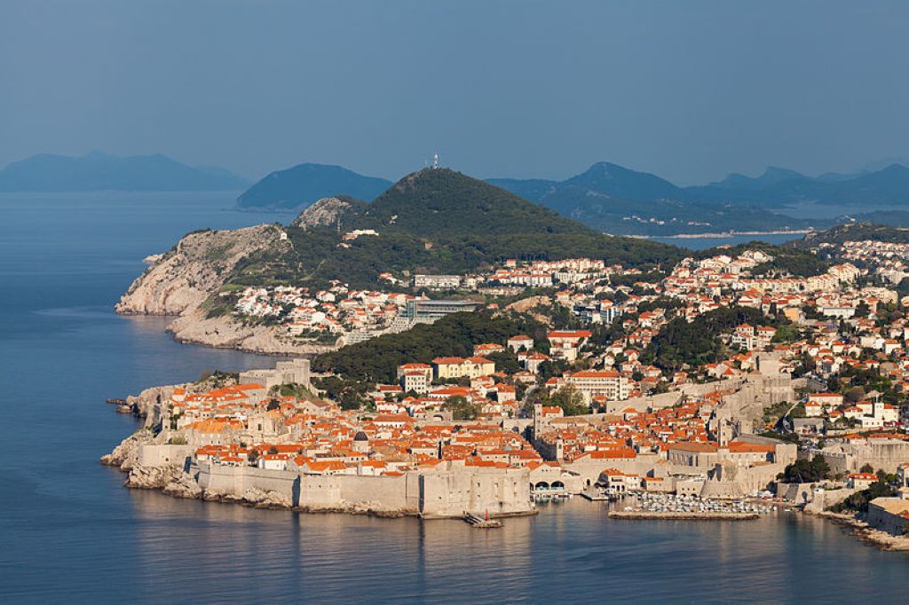 Panoramic view of the old city of Dubrovnik Croatia Vieille Ville De Dubrovnik