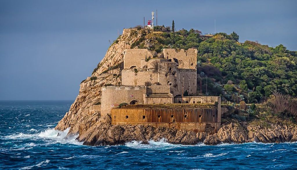 Prevlaka Fortress at the entrance to the Bay of Kotor Contrée Naturelle Et CulturoHistorique De Kotor