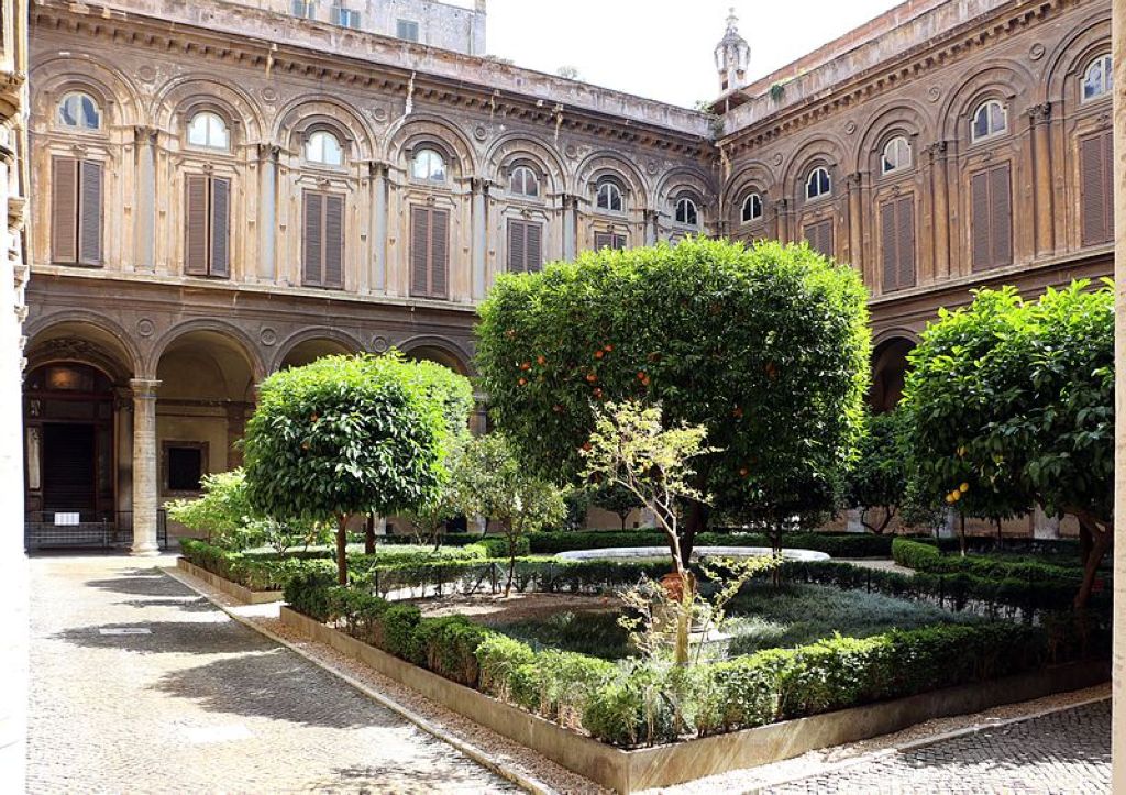 Palazzo doria pamphili cortile donore Palazzo Doria Pamphili