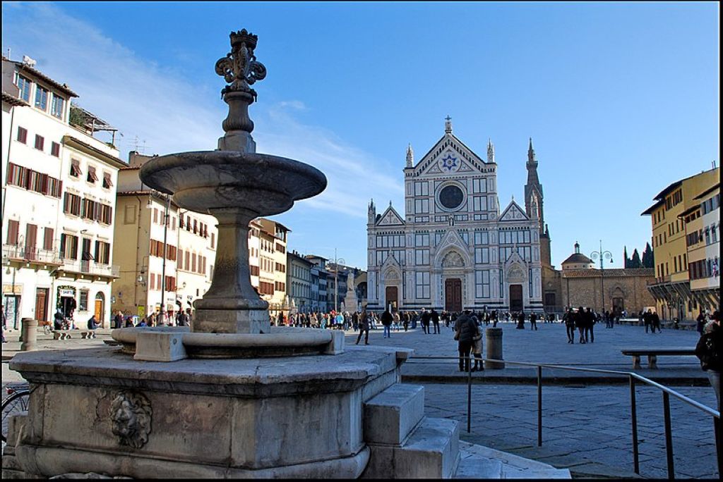 Fontaine et piazza Santa Croce Basilique Santa Croce