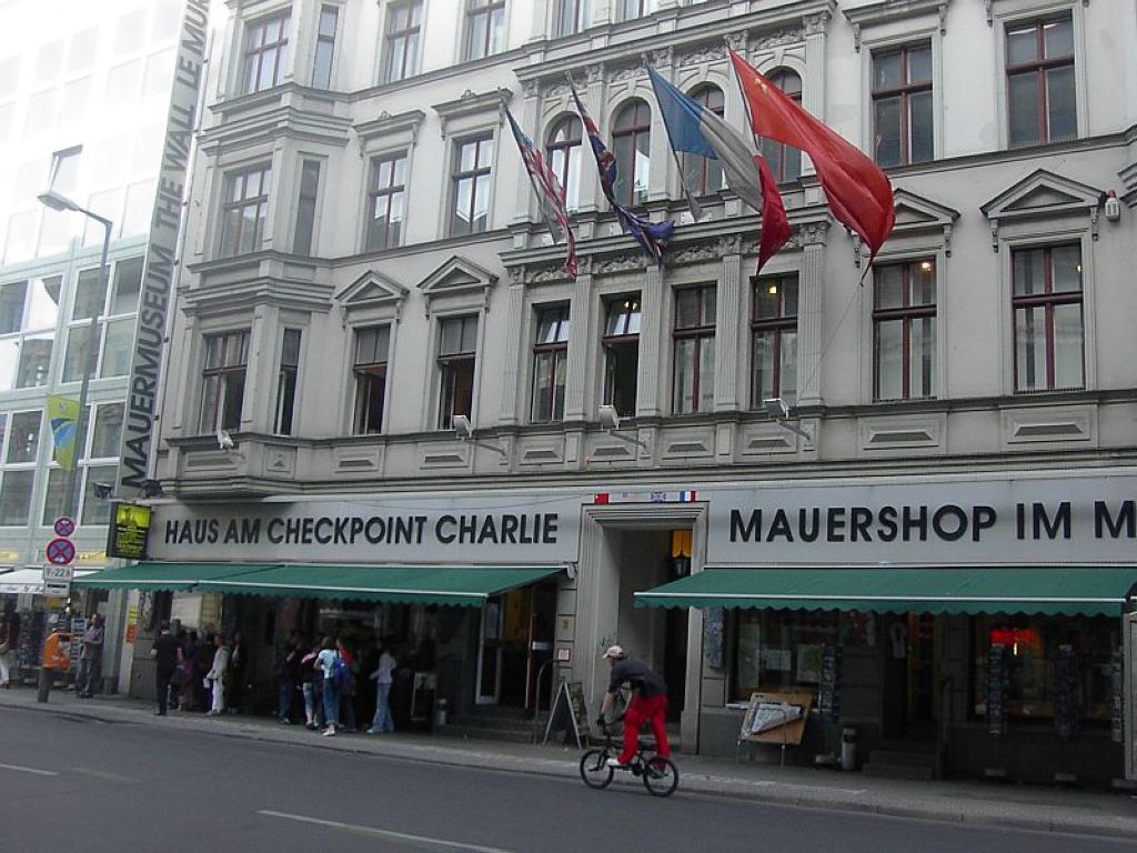 Haus am Checkpoint Charlie museum Checkpoint Charlie Museum