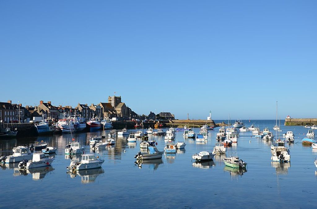 Le Port de Barfleur Manche BasseNormandie France Village De Barfleur