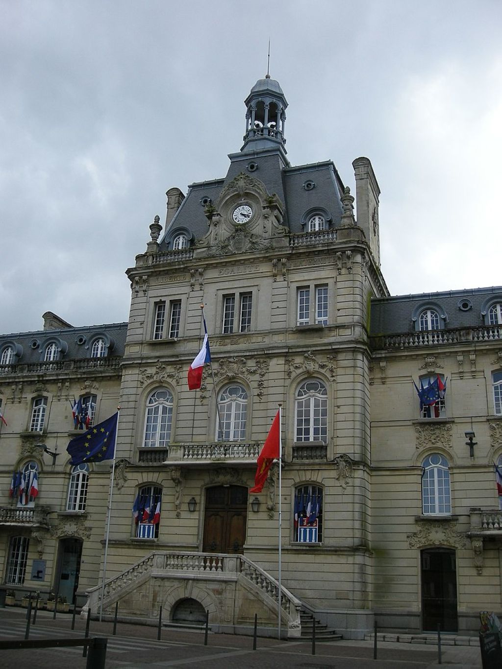 Mairie de Coutances Normandie Coutances