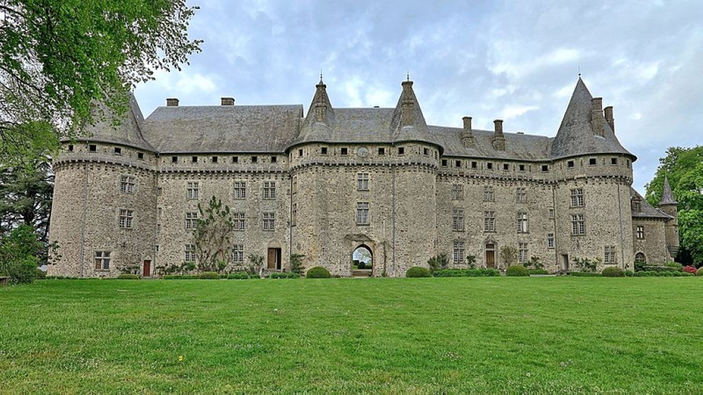 Pompadour le château Pompadour