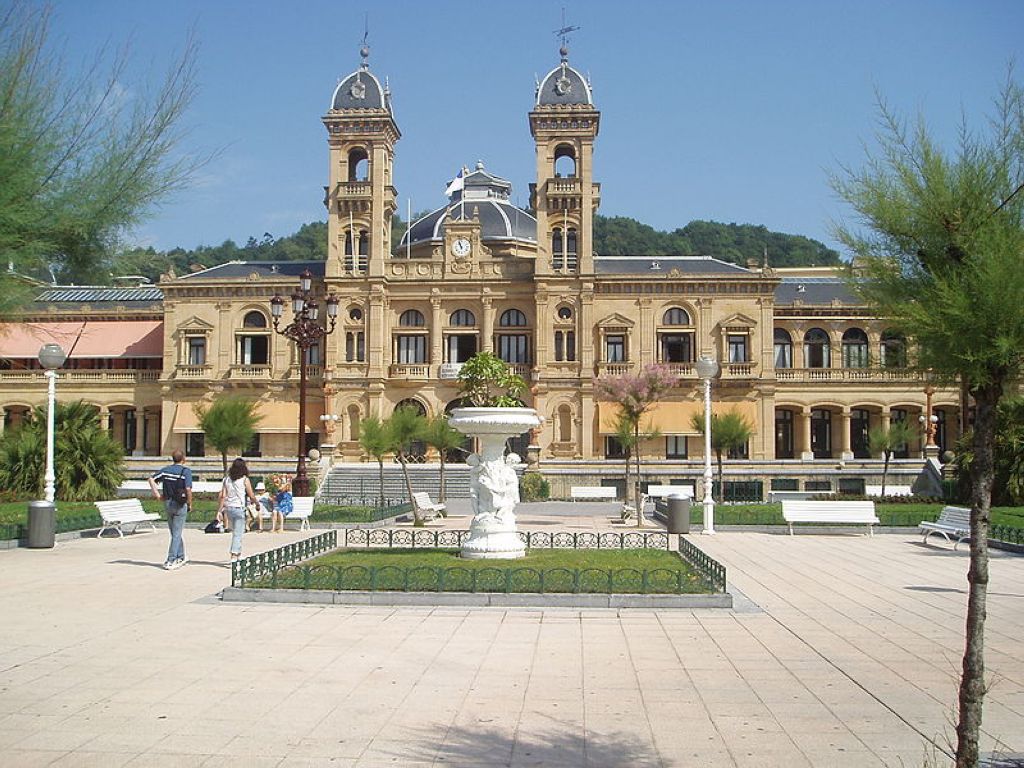 City Hall of San Sebastian SaintSebastien1