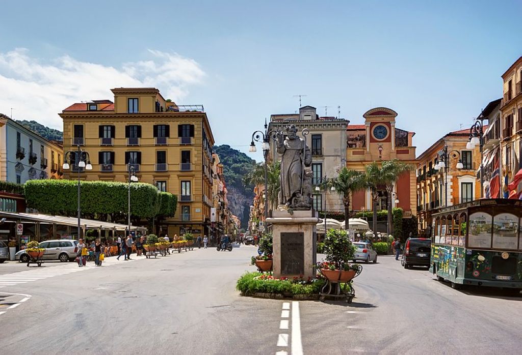 Le centre de Sorrente (Piazza Tasso) Sorrente