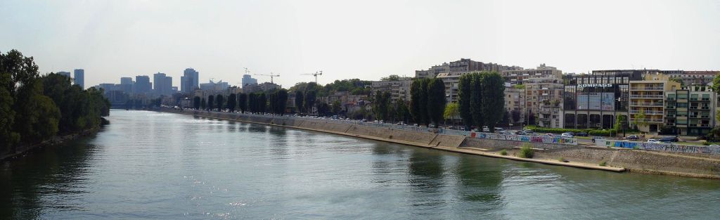 Courbevoie  Quais de Seine  panoramique Courbevoie