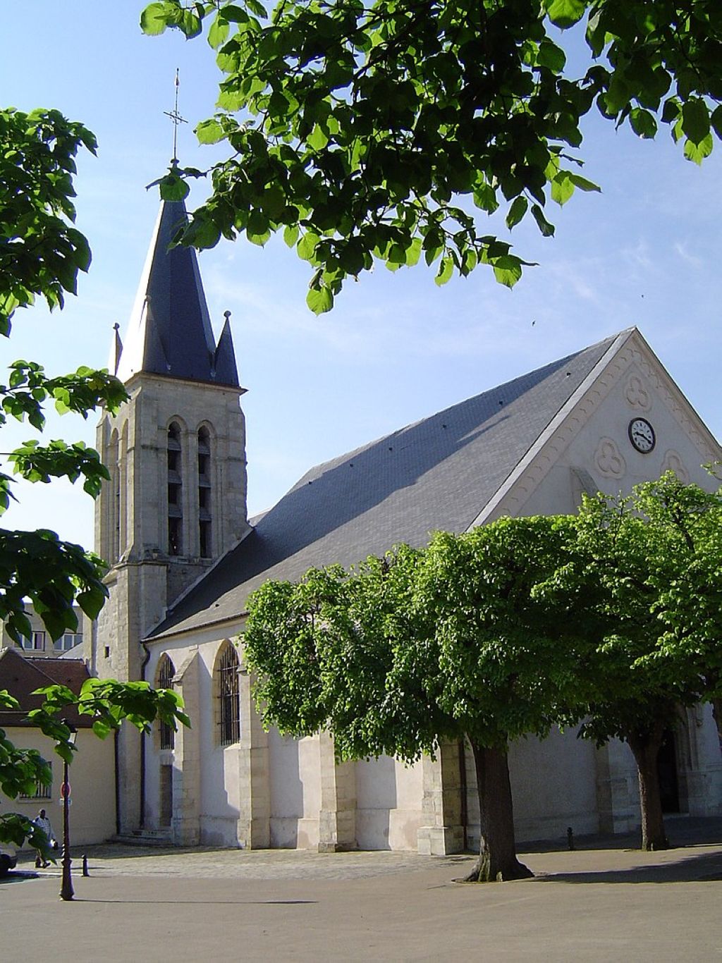 SaintSaturnin à Antony Antony