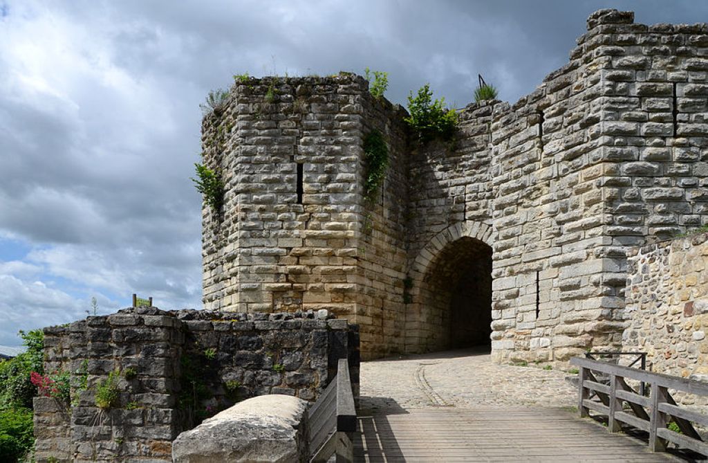 PorteStJean du chateau de ChateauThierry Aisne France ChateauThierry