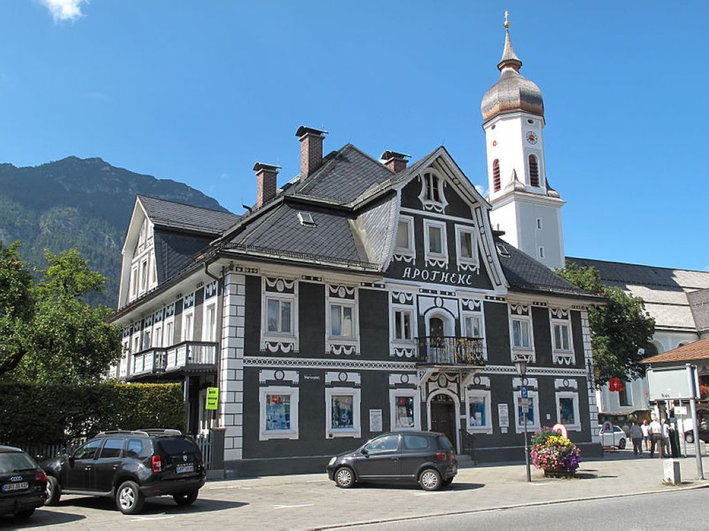 Garmisch, pharmacy and church (Sankt-Martins-Kirche) Garmisch-Partenkirchen