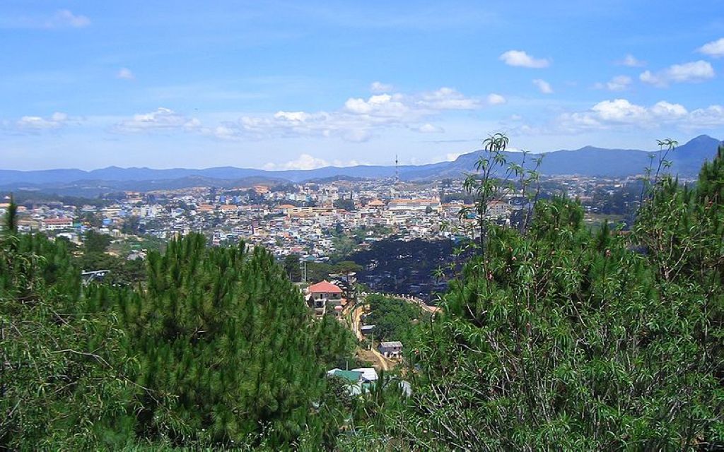 Vue de Dalat au Vietnam Dalat