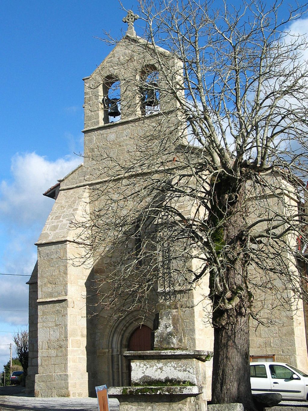 Église de la NativitédelaVierge de Royères Royeres