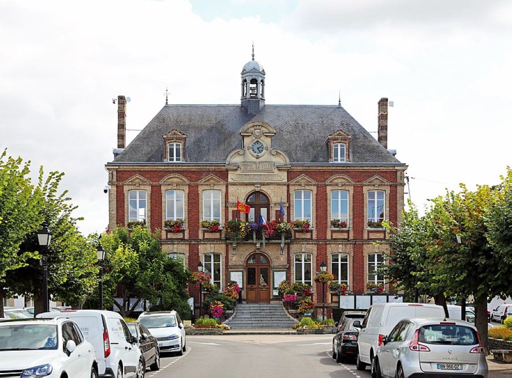 PacysurEure département de lEure France  lhôtel de ville mairie PacySurEure
