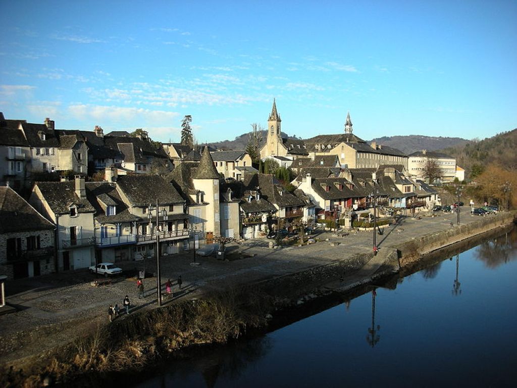 Argentat French city Argentat