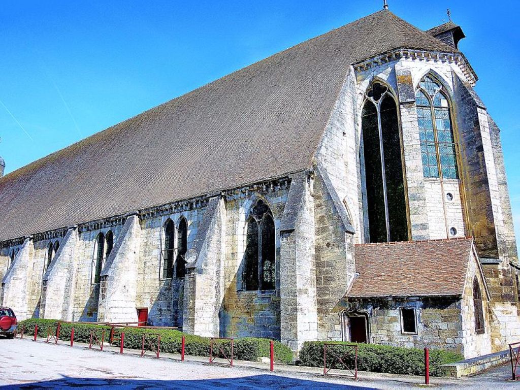 Hotel Dieu NotreDame des Fontenilles Museum tourist office of the town of Tonnerre Tonnerre