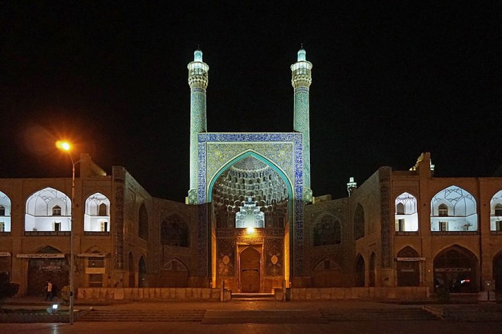Shah Mosque at night. Ispahan - La Mosquée Du Shah