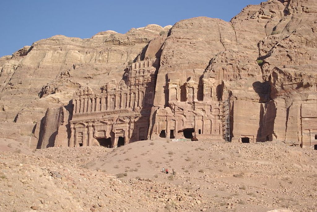Petra Kings Wall Les Tombeaux Royaux  Petra