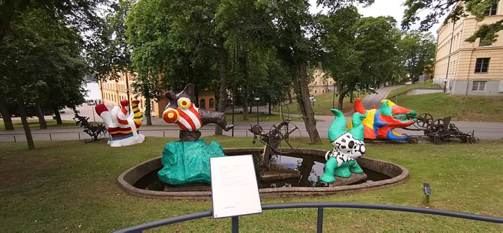 Sculpture park  The Museum of Modern Art opened in 1958 Musée Dart Moderne De Stockholm