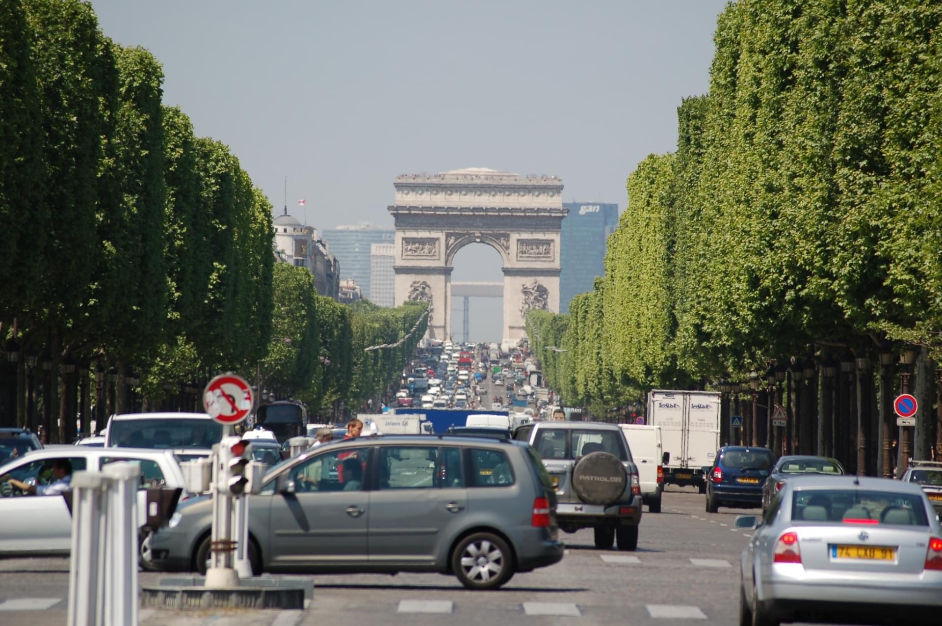 arc-de-triomphe-3