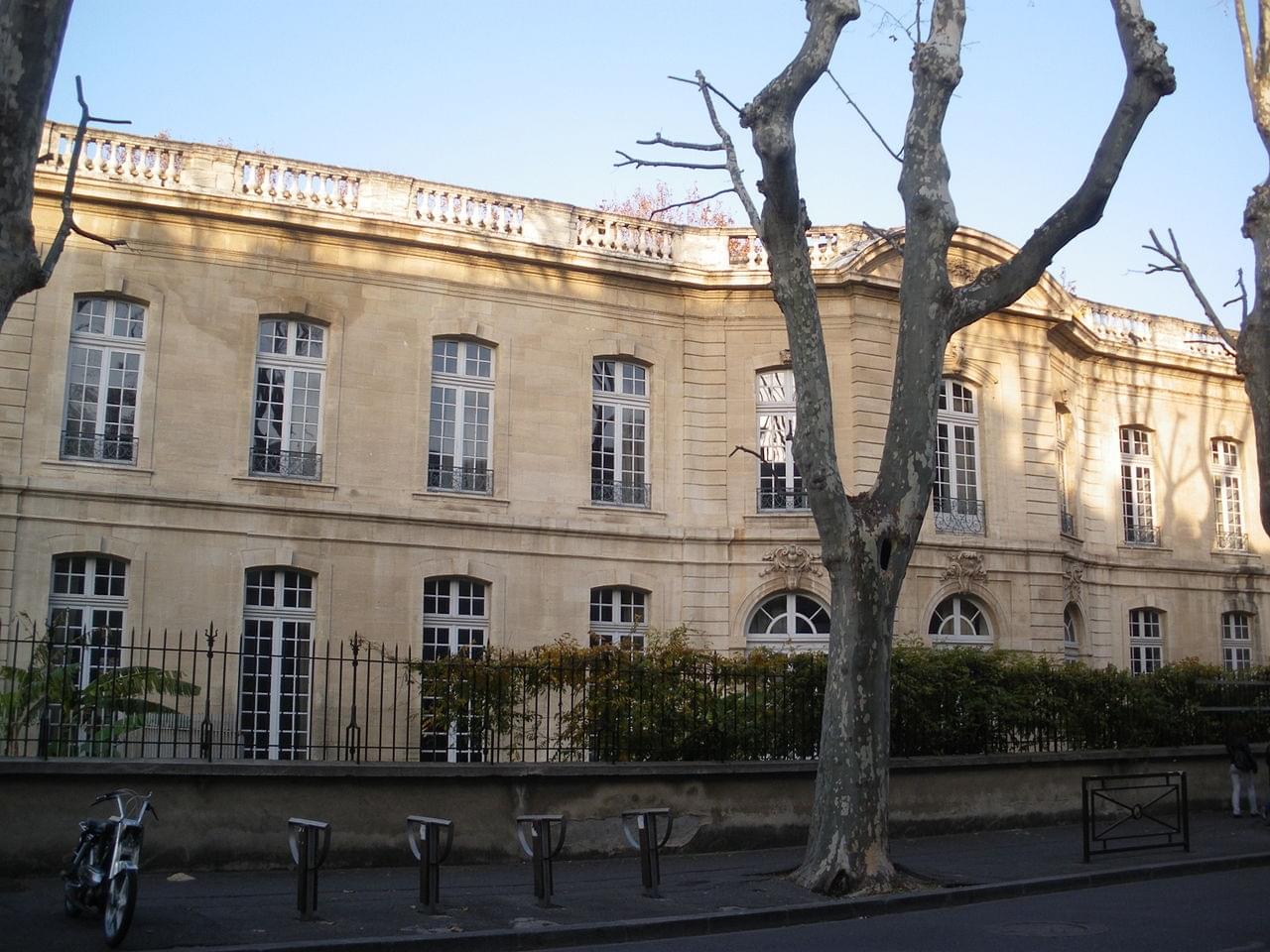 Lhôtel de Caumont