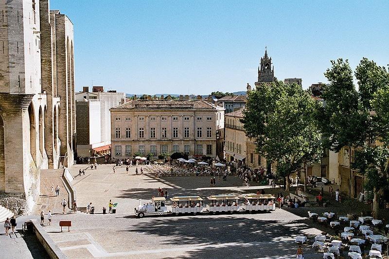 Tourisme à SaintRémy de Provence, 12 sites touristiques Tourisme à SaintRémy de Provence, 12 sites touristiques