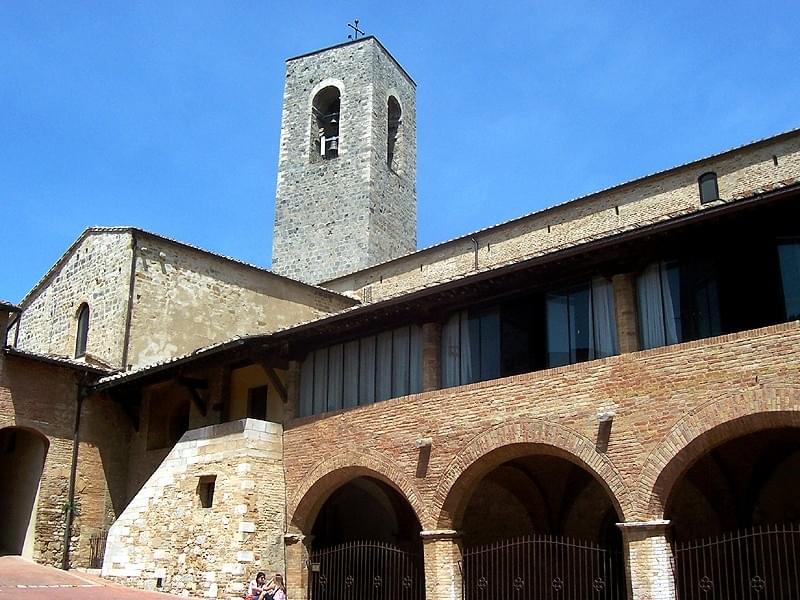 Le Revers de la façade