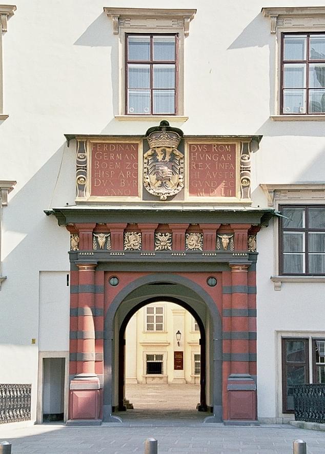 La porte des Suisses