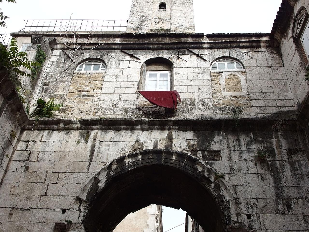 La porte de fer