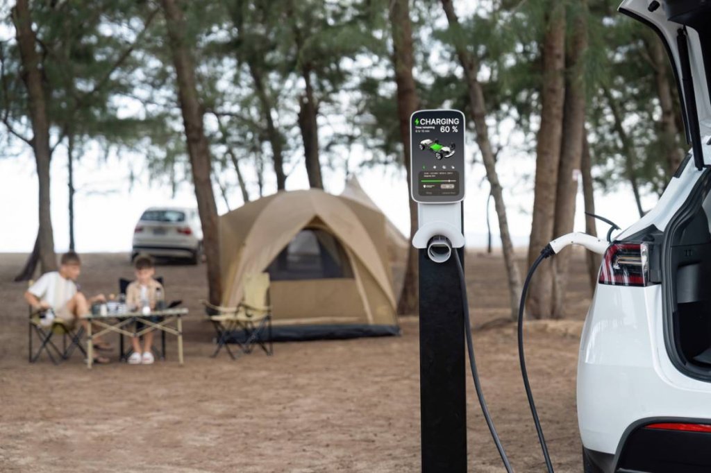 Photo 5 astuces pour un road trip réussi en voiture électrique