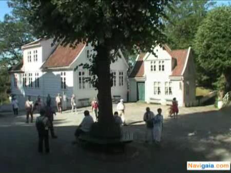 rues et maisons traditionnelles