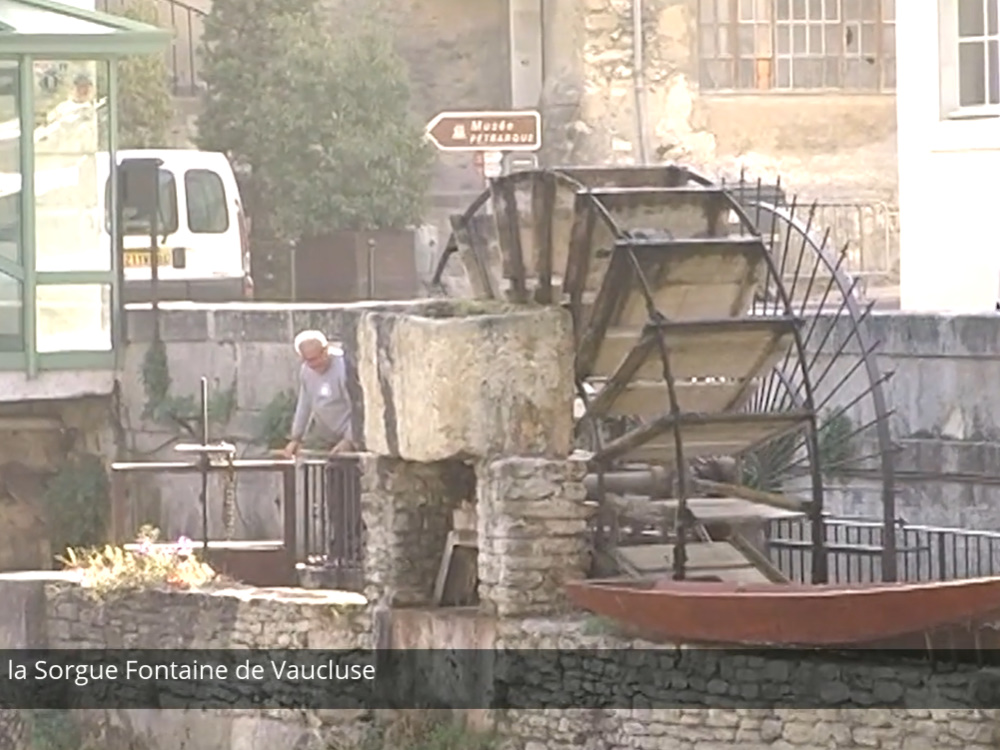 Au bord de la Sorgue Fontaine de Vaucluse