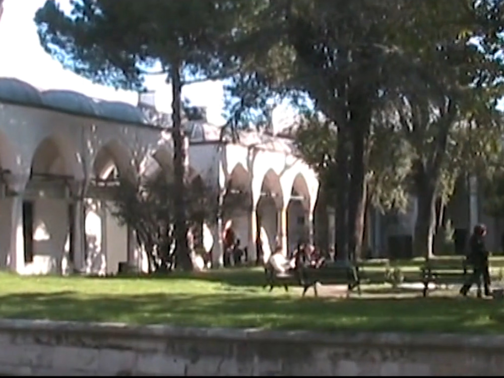 Topkapi Palace Courtyard
