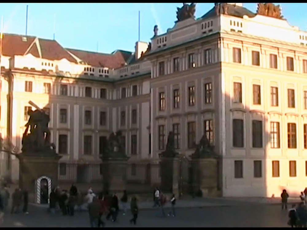 Château de Prague, Palais archiépiscopal Hradcanske namesti